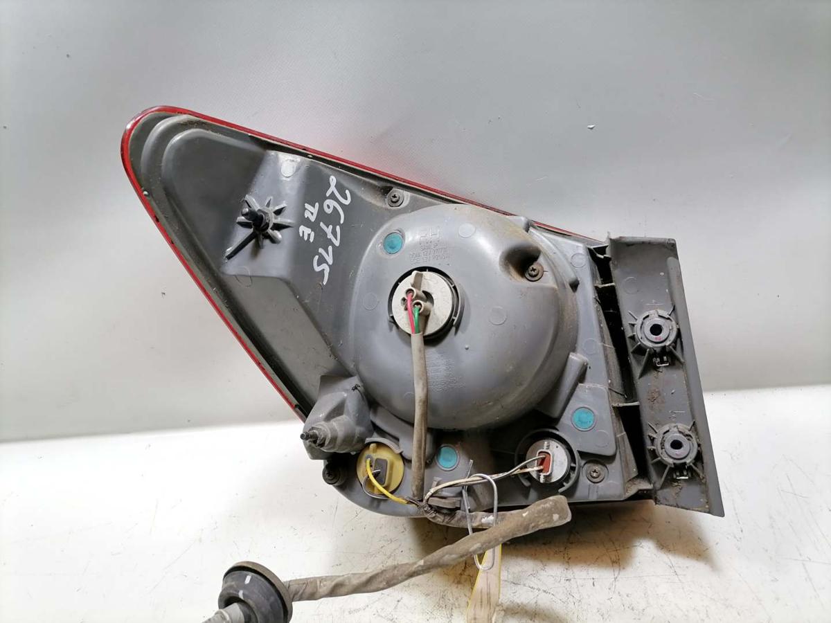 Chevrolet Cruze original Rücklicht Rückleuchte Schlussleuchte rechts Limousine Bj.2010